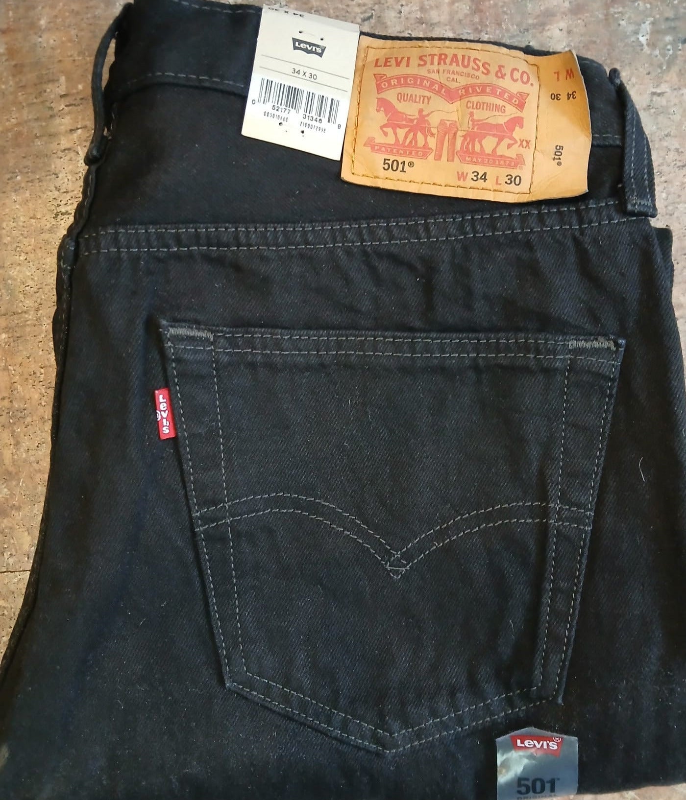 Pantalón Levi's 501 Color Negro 660